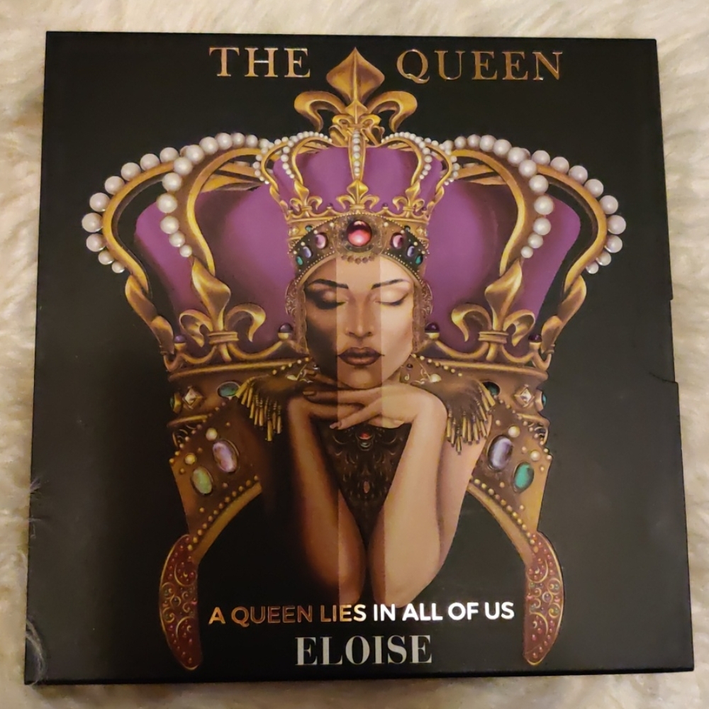Eloise-- The Queen Eyeshadow Palette-